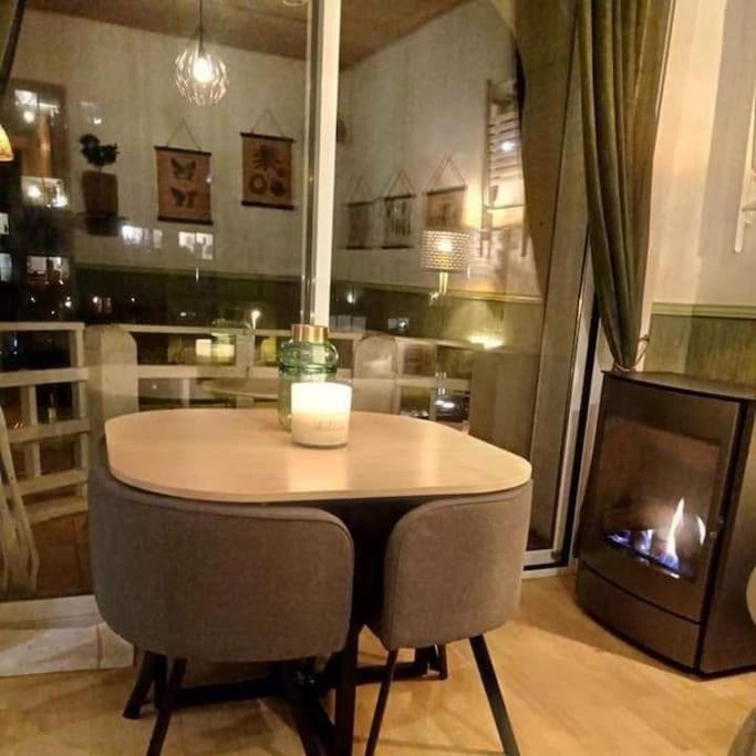 Villa Jean Gezellig Appartement Met Zeezicht Бланкенберге Экстерьер фото